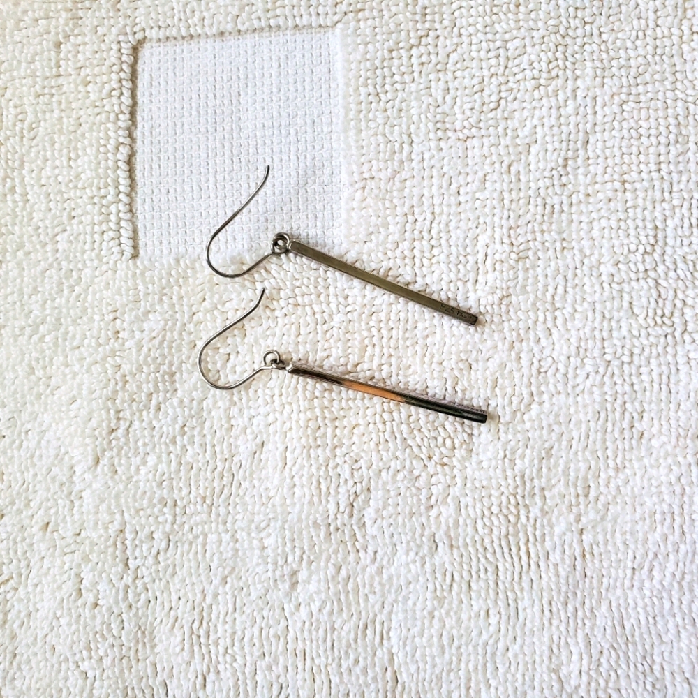 Solid silver earrings 975